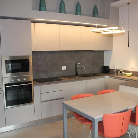 Luxury Basilica View 19 Apartment